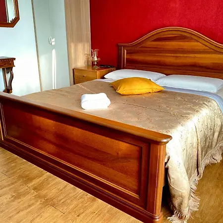 Pang's Bed and breakfast Mestre