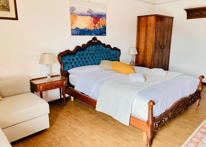 Alojamento de Acomodação e Pequeno-almoço Pang's