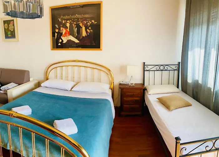 Alojamento de Acomodação e Pequeno-almoço Pang's